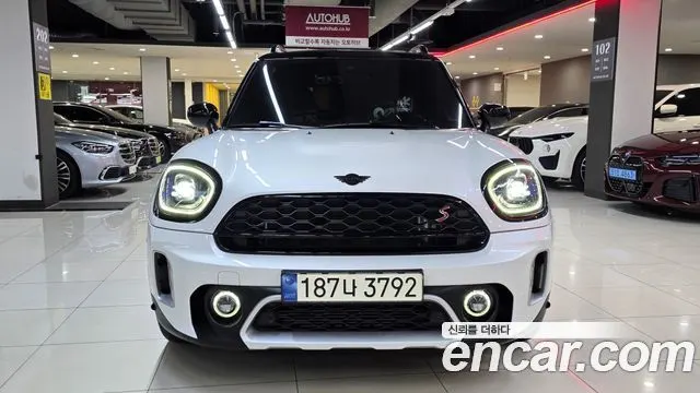 MINI COOPER S COUNTRYMAN 2024 — 15 179 км, белый, Корея — под ключ — фото 3