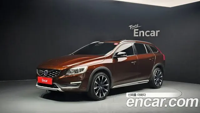 VOLVO V60 CROSS COUNTRY — из Кореи под ключ