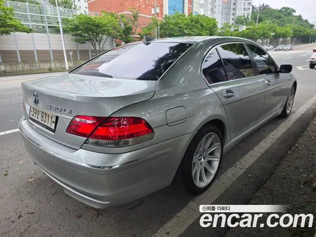 BMW 7 SERIES 2007 — 68 000 км, серебристый, Корея — под ключ — фото 2