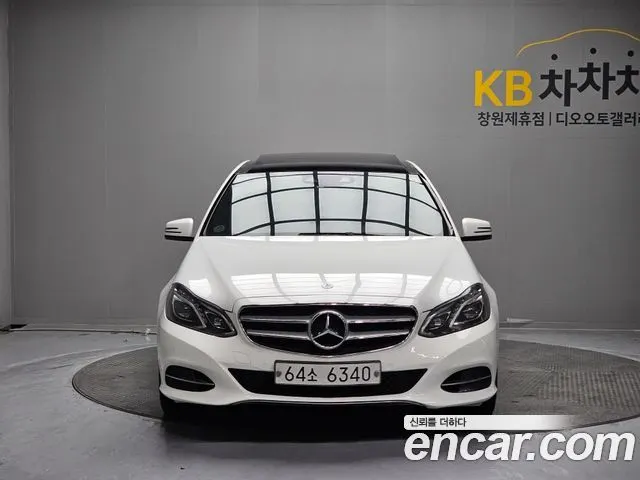 MERCEDES-BENZ E-CLASS W212 2014 — 203 330 км, белый, Корея — под ключ — фото 10
