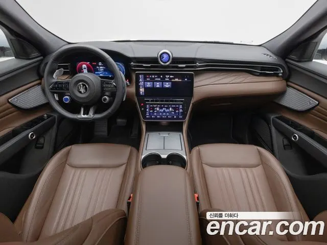 MASERATI GRECALE 2024 — 3 295 км, светло-серебристый, Корея — под ключ — фото 9