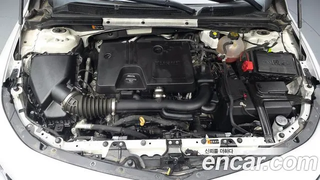 CHEVROLET MALIBU 2022 — 48 321 км, белый, Корея — под ключ — фото 6