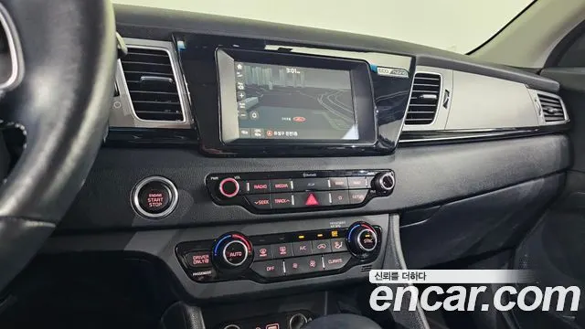 KIA NIRO 2018 — 77 318 км, синий, Корея — под ключ — фото 12