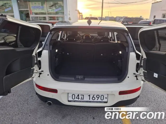 MINI COOPER D CLUBMAN 2018 — 137 961 км, белый-перламутр, Корея — под ключ — фото 8