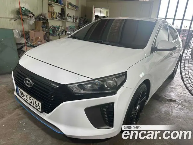 HYUNDAI IONIQ HYBRID 2017 — 116 747 км, белый, Корея — под ключ — фото 4