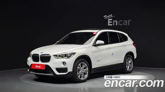 BMW X1 2016 — 109 654 км, белый, Корея — под ключ — фото 1