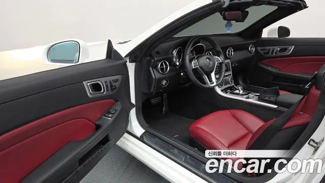 MERCEDES-BENZ SLK-CLASS 2016 — 9 916 км, белый, Корея — под ключ — фото 10