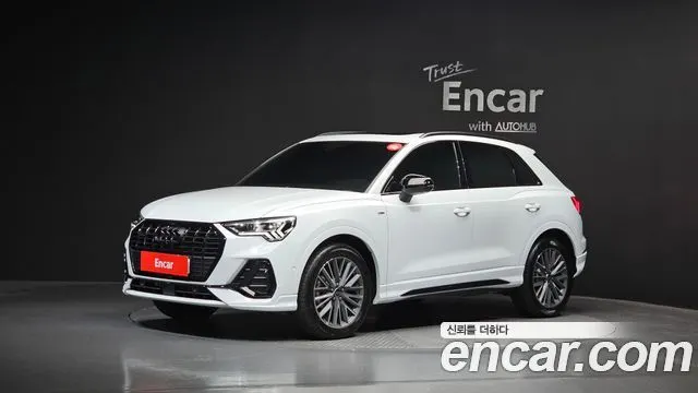 AUDI Q3 F3 2025