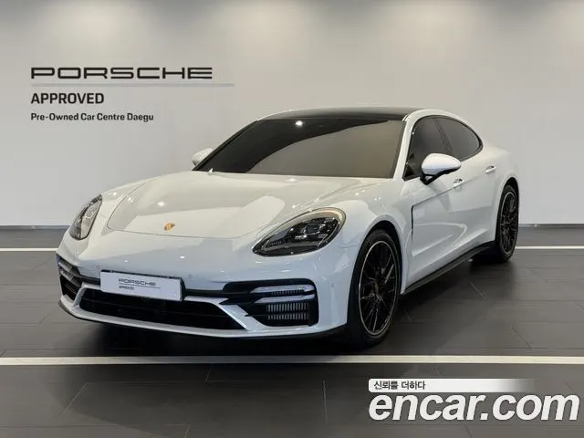 PORSCHE PANAMERA 2023