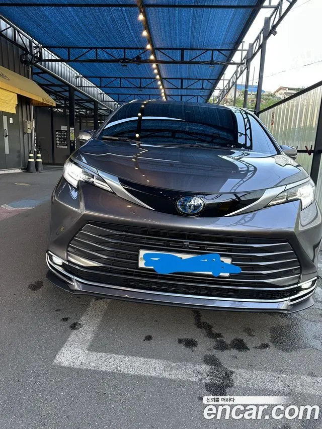 TOYOTA SIENNA 2021