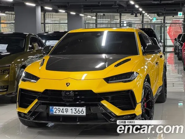 LAMBORGHINI URUS 2024 — 8 000 км, жёлтый, Корея — под ключ — фото 12