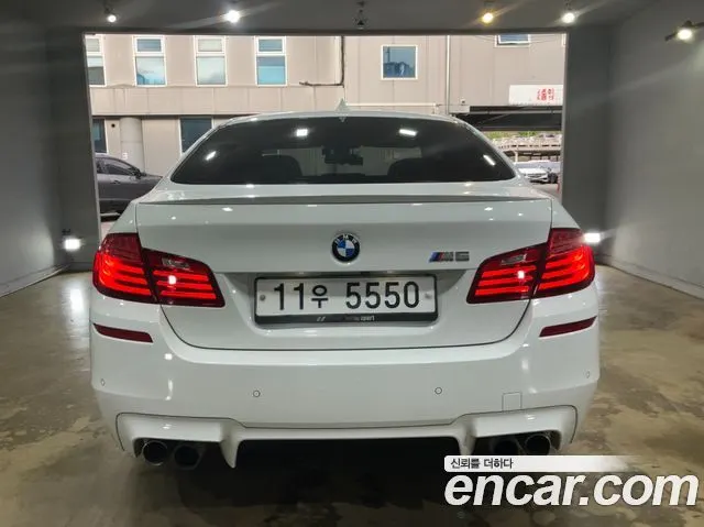 BMW M5 2015 — 115 000 км, белый, Корея — под ключ — фото 4