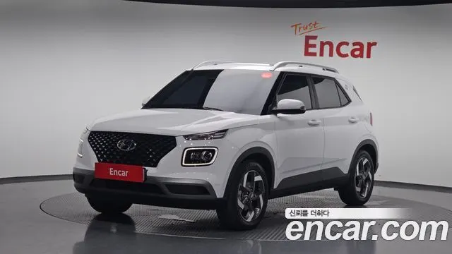 HYUNDAI VENUE 2023