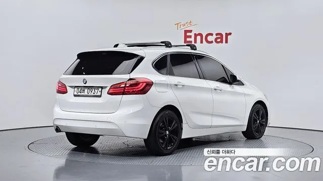 BMW 2 SERIES ACTIVE TOURER 2016 — 92 499 км, белый, Корея — под ключ — фото 2