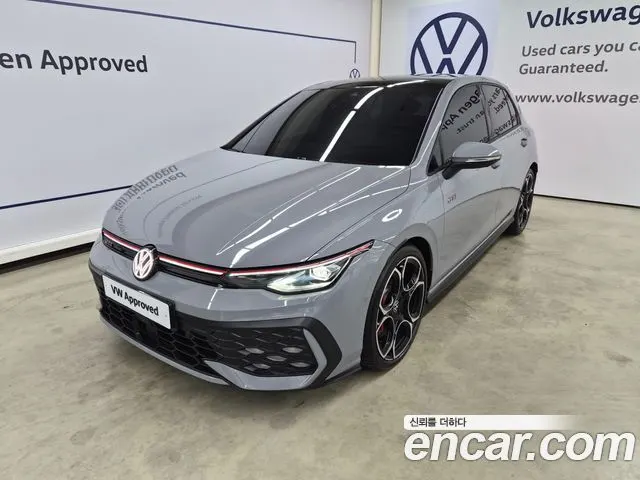 VOLKSWAGEN GOLF 2025