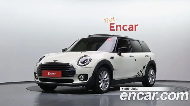 MINI COOPER CLUBMAN 2022 — 61 471 км, белый-перламутр, Корея — под ключ — фото 1