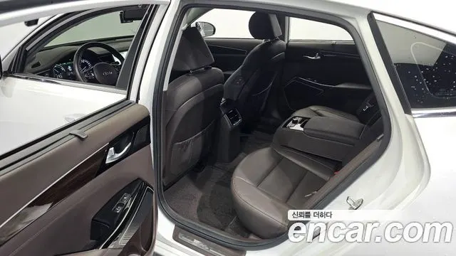 KIA K7 HYBRID 2018 — 67 587 км, белый, Корея — под ключ — фото 12