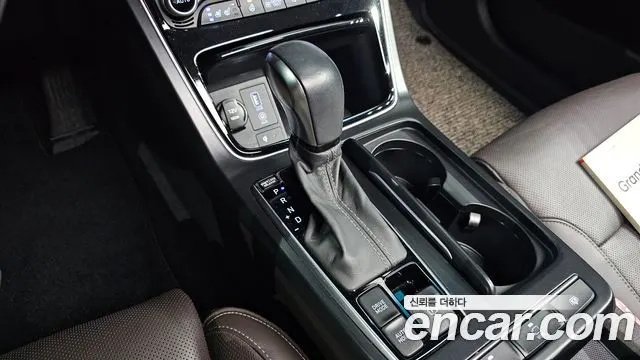 HYUNDAI GRANDEUR IG HYBRID 2019 — 48 284 км, белый, Корея — под ключ — фото 9