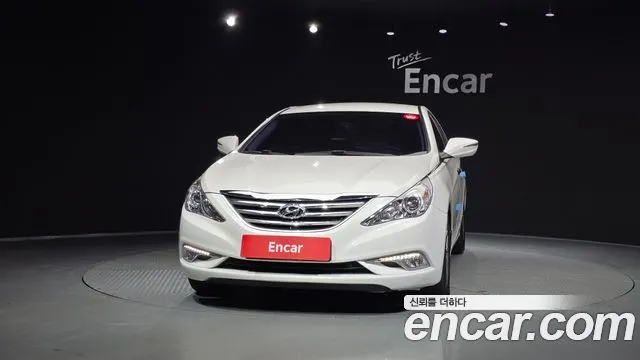 HYUNDAI SONATA THE BRILLIANT 2013 — 93 032 км, белый, Корея — под ключ — фото 3