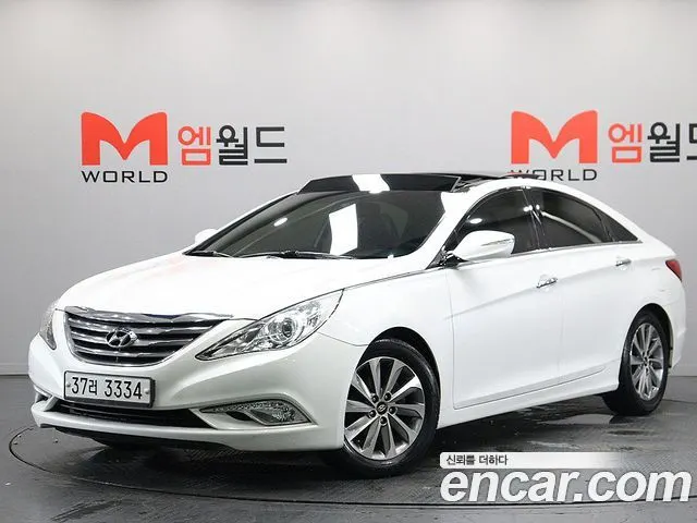 HYUNDAI SONATA THE BRILLIANT 2013 — 240 500 км, белый, Корея — под ключ — фото 12