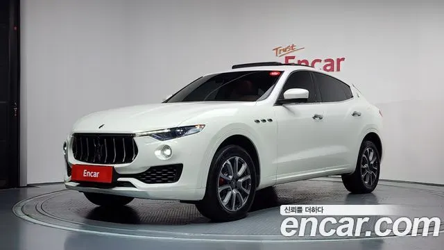 MASERATI LEVANTE 2017 — 93 051 км, белый, Корея — под ключ — фото 1