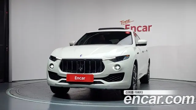 MASERATI LEVANTE 2017 — 93 051 км, белый, Корея — под ключ — фото 3