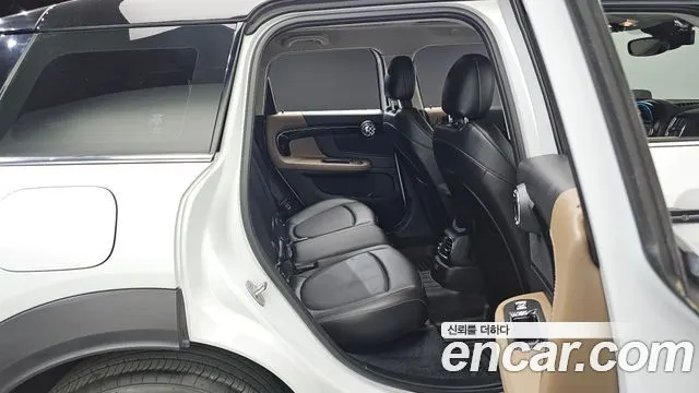 MINI COOPER D COUNTRYMAN 2019 — 81 295 км, белый, Корея — под ключ — фото 11