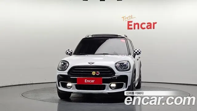 MINI COOPER D COUNTRYMAN 2019 — 81 295 км, белый, Корея — под ключ — фото 3