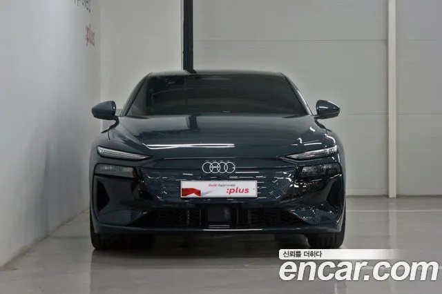 AUDI A6 E-TRON 2025 — 9 300 км, синий, Корея — под ключ — фото 3