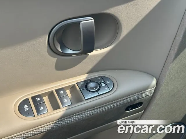HYUNDAI IONIQ 5 2025 — 32 000 км, серебристо-серый, Корея — под ключ — фото 9