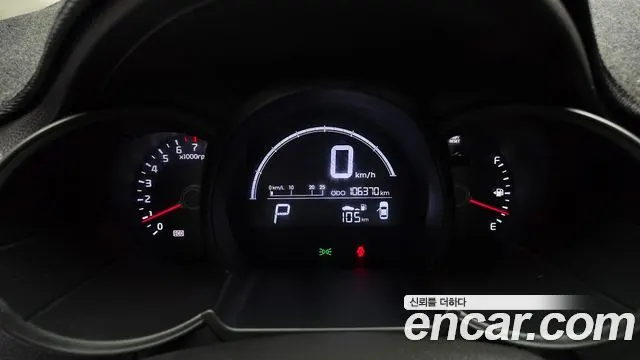 KIA MORNING 2015 — 106 370 км, белый-перламутр, Корея — под ключ — фото 8