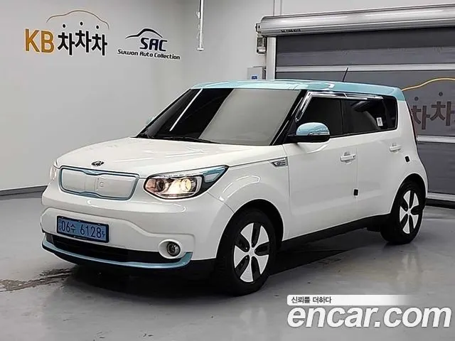 KIA SOUL 2018 — 59 789 км, белый, Корея — под ключ — фото 12