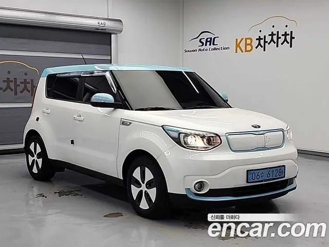KIA SOUL 2018 — 59 789 км, белый, Корея — под ключ — фото 4