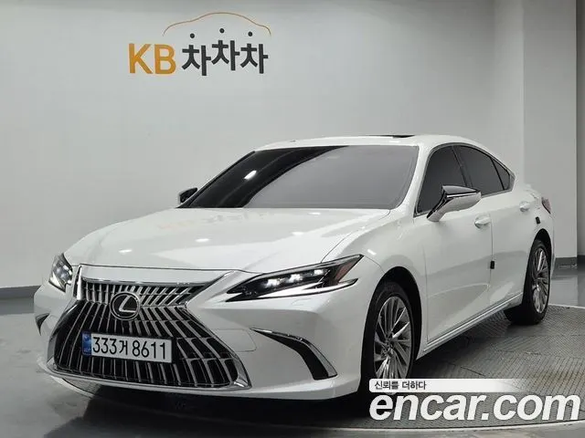 LEXUS ES300H 2026