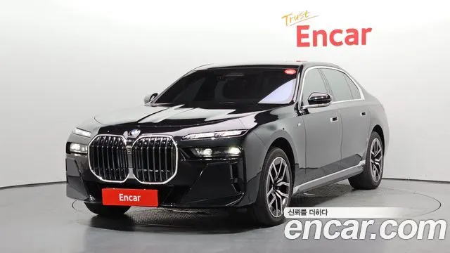 BMW 7 SERIES G70 2024