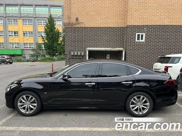 INFINITI Q70 2016 — 165 000 км, чёрный, Корея — под ключ — фото 3