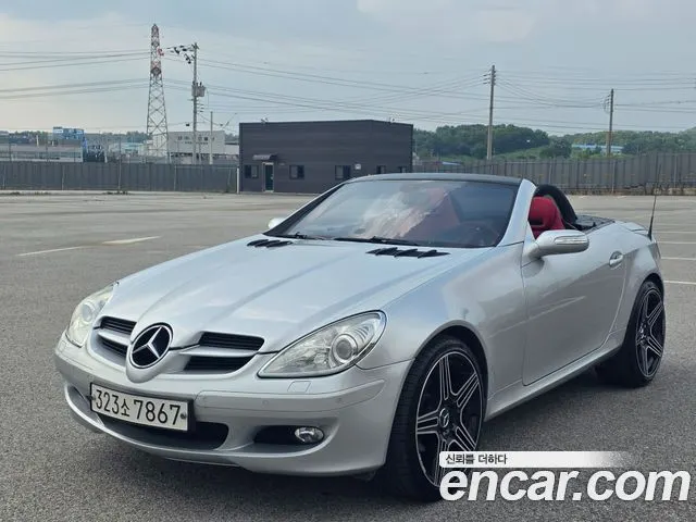MERCEDES-BENZ SLK-CLASS 2007 — 102 668 км, серебристый, Корея — под ключ — фото 1