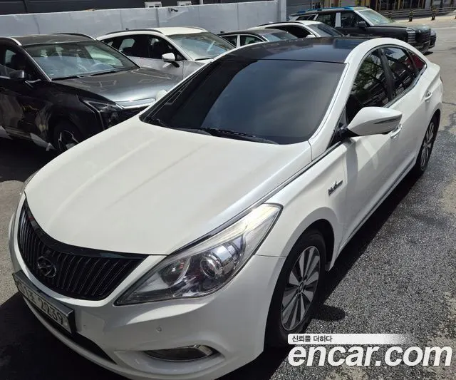 HYUNDAI GRANDEUR HYBRID HG 2015