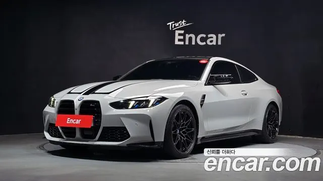 BMW M4 G82 2025