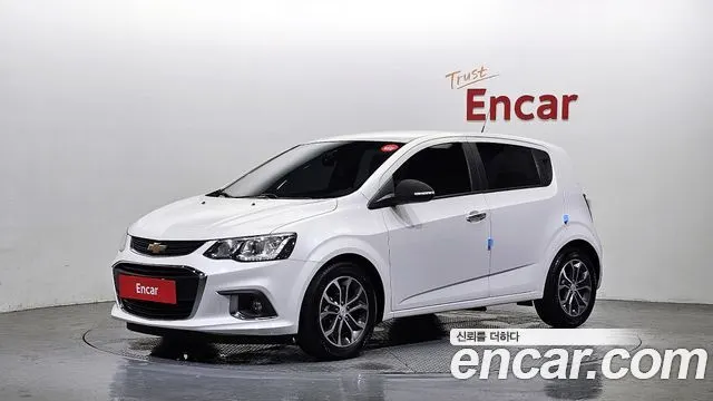 CHEVROLET AVEO HATCHBACK 2018 — 133 532 км, Корея — под ключ — фото 1