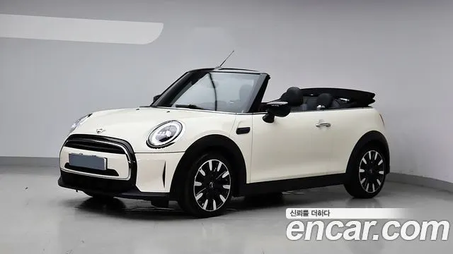 MINI COOPER CONVERTIBLE 2022 — 81 662 км, белый-перламутр, Корея — под ключ — фото 1