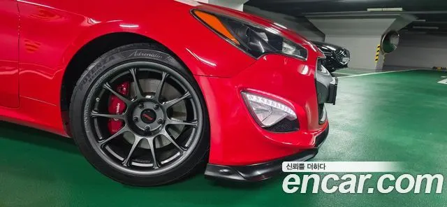 HYUNDAI GENESIS COUPE 2015 — 126 600 км, красный, Корея — под ключ — фото 5