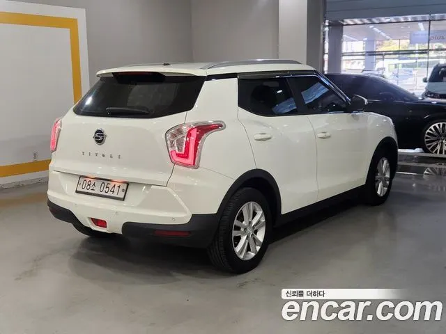 KGM TIVOLI 2017 — 110 000 км, белый, Корея — под ключ — фото 4