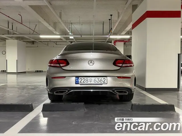 MERCEDES-BENZ C-CLASS W205 2023 — 36 500 км, светло-золотистый, Корея — под ключ — фото 4