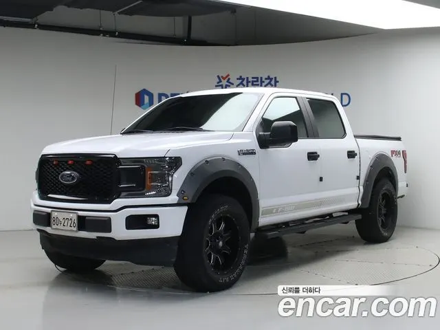 FORD F150 2018 — 121 000 км, белый, Корея — под ключ — фото 11
