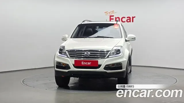 KGM REXTON W 2015 — 95 010 км, белый, Корея — под ключ — фото 3
