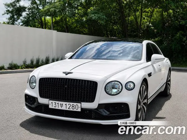 BENTLEY FLYING SPUR 2022 — 52 440 км, серебристо-серый, Корея — под ключ — фото 11