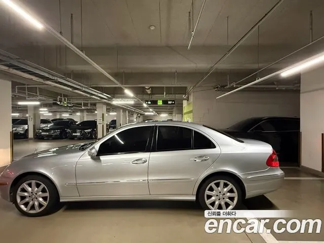 MERCEDES-BENZ E-CLASS W211 2008 — 154 256 км, серебристый, Корея — под ключ — фото 10