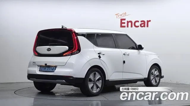 KIA SOUL BOOSTER 2019 — 195 178 км, белый, Корея — под ключ — фото 2