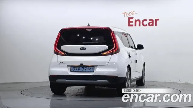KIA SOUL BOOSTER 2019 — 195 178 км, белый, Корея — под ключ — фото 4